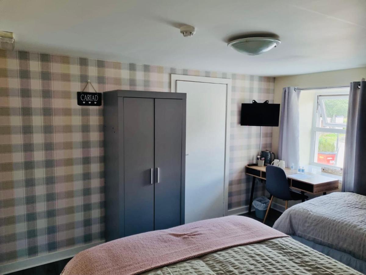 The Crown Inn Ystalyfera Экстерьер фото